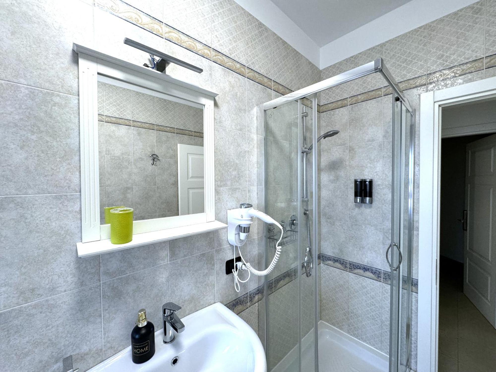 B&B Corso Roma Apricena Exterior photo